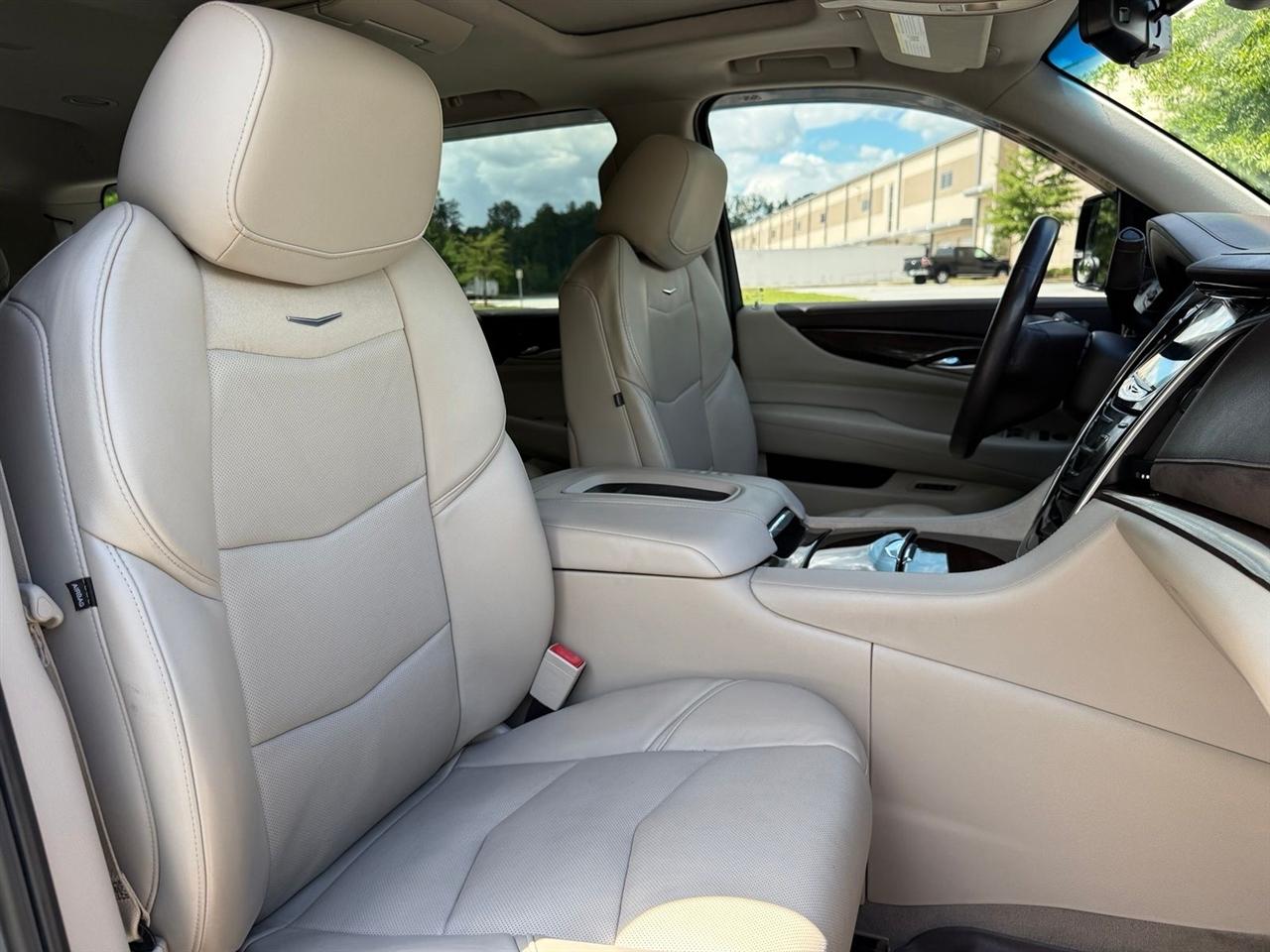 Cadillac Escalade  2017