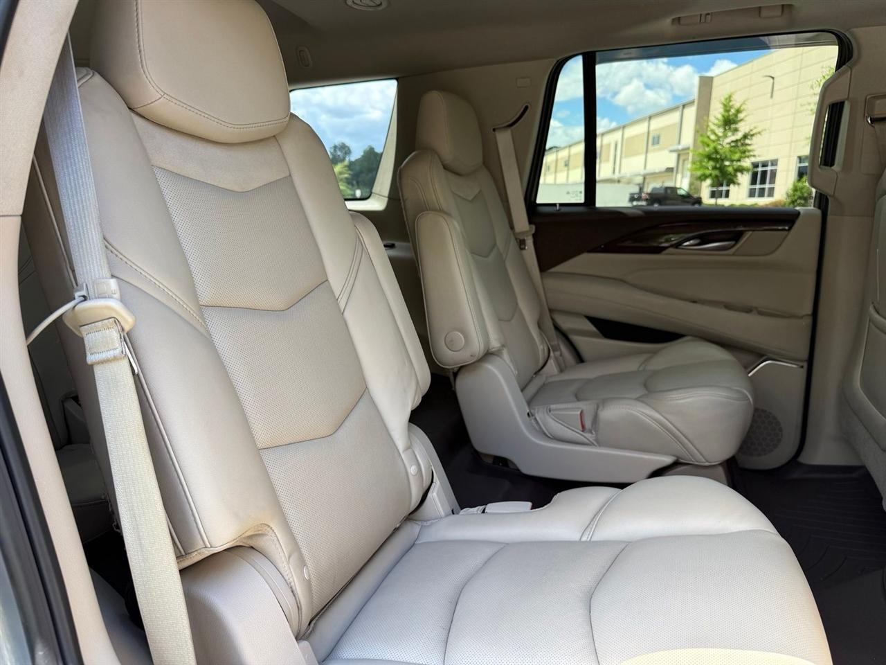 Cadillac Escalade  2017