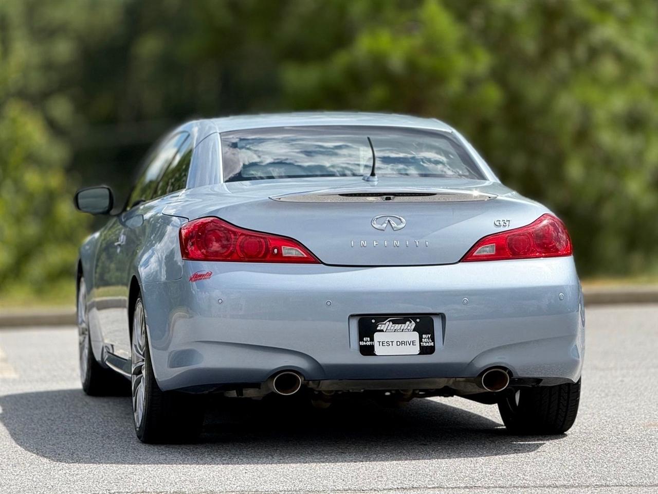 Infiniti G37 Convertible  2012