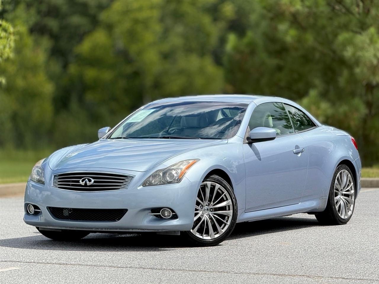 Infiniti G37 Convertible  2012