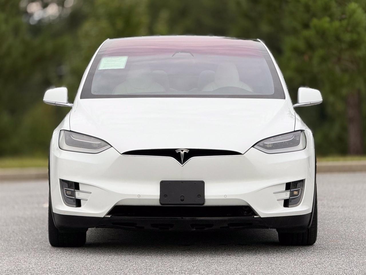 Tesla Model X  2018