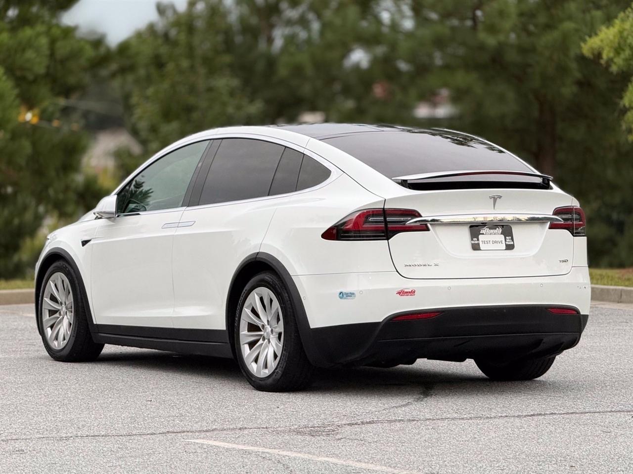 Tesla Model X  2018