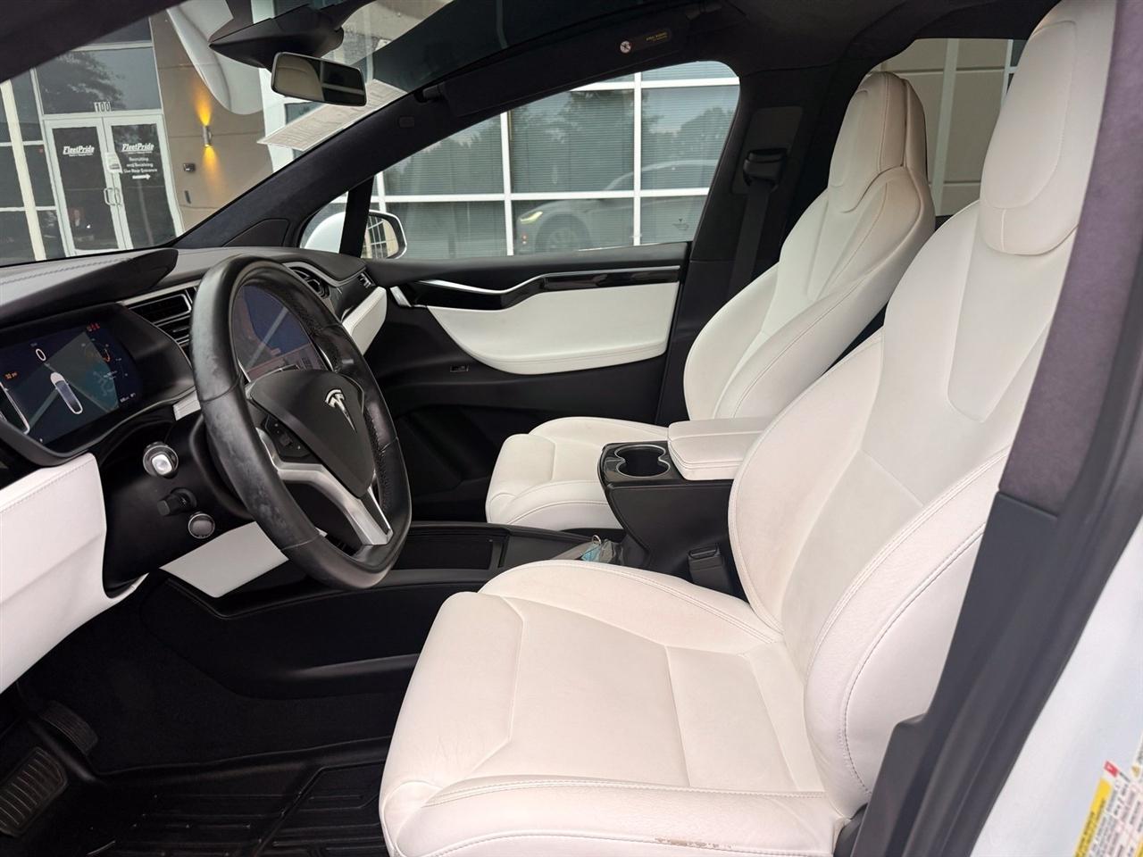 Tesla Model X  2018