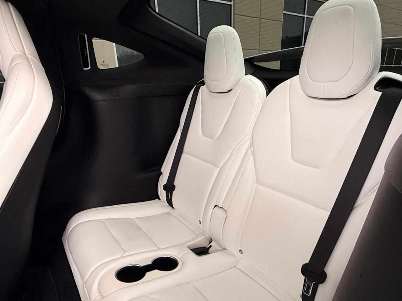 Tesla Model X  2018