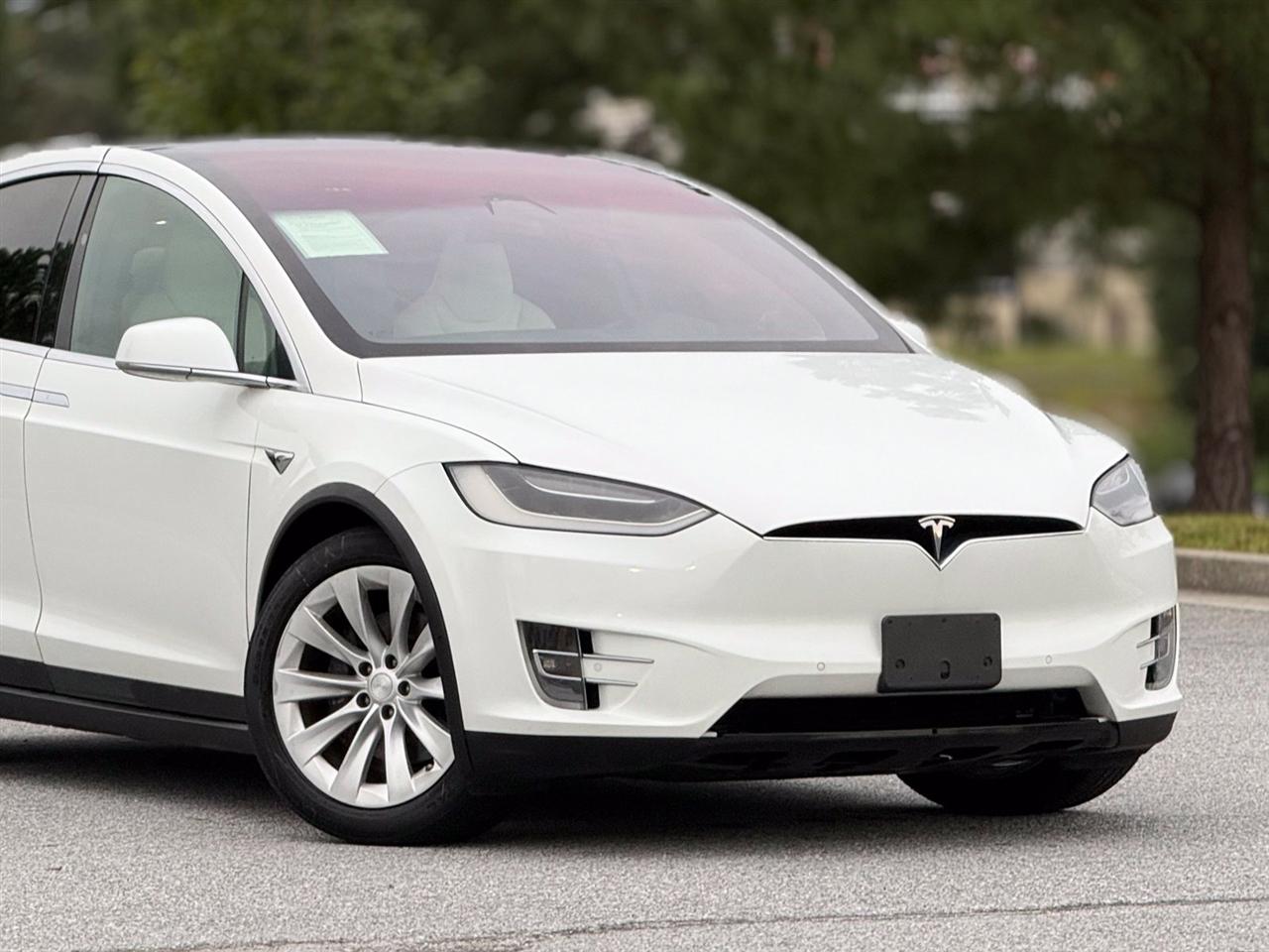 Tesla Model X  2018