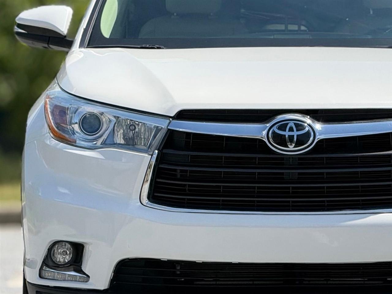 Toyota Highlander  2015