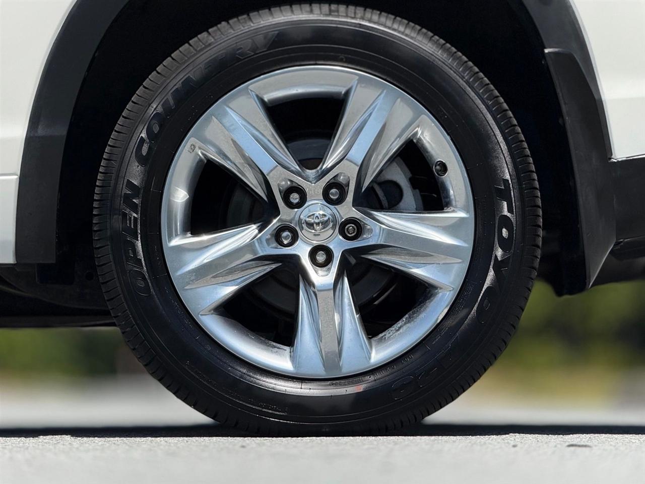 Toyota Highlander  2015