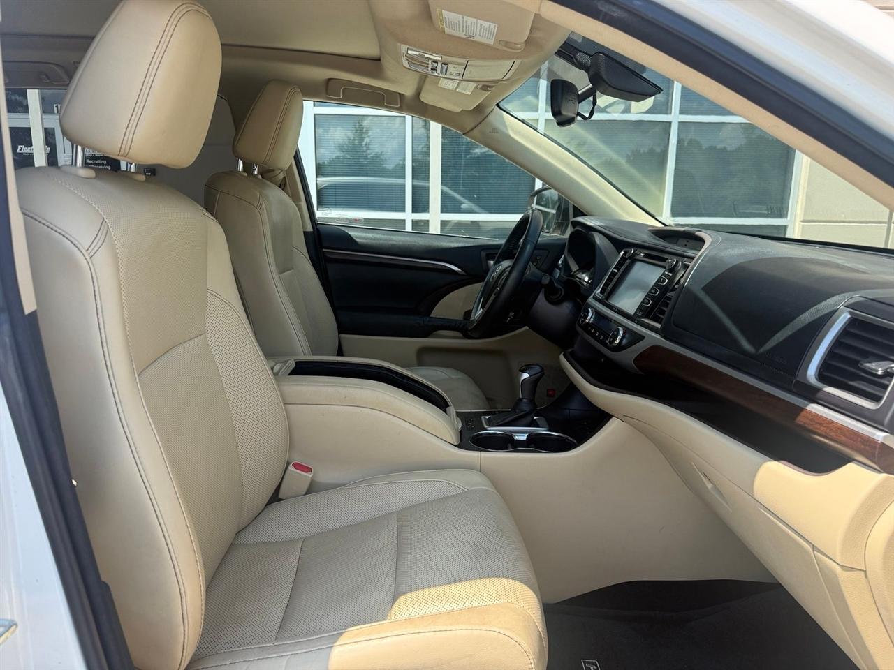 Toyota Highlander  2015