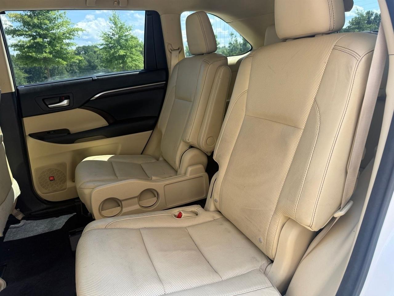 Toyota Highlander  2015