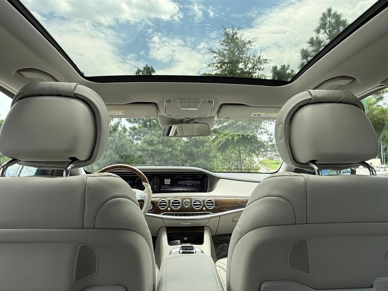 Mercedes-Benz S-Class  2015