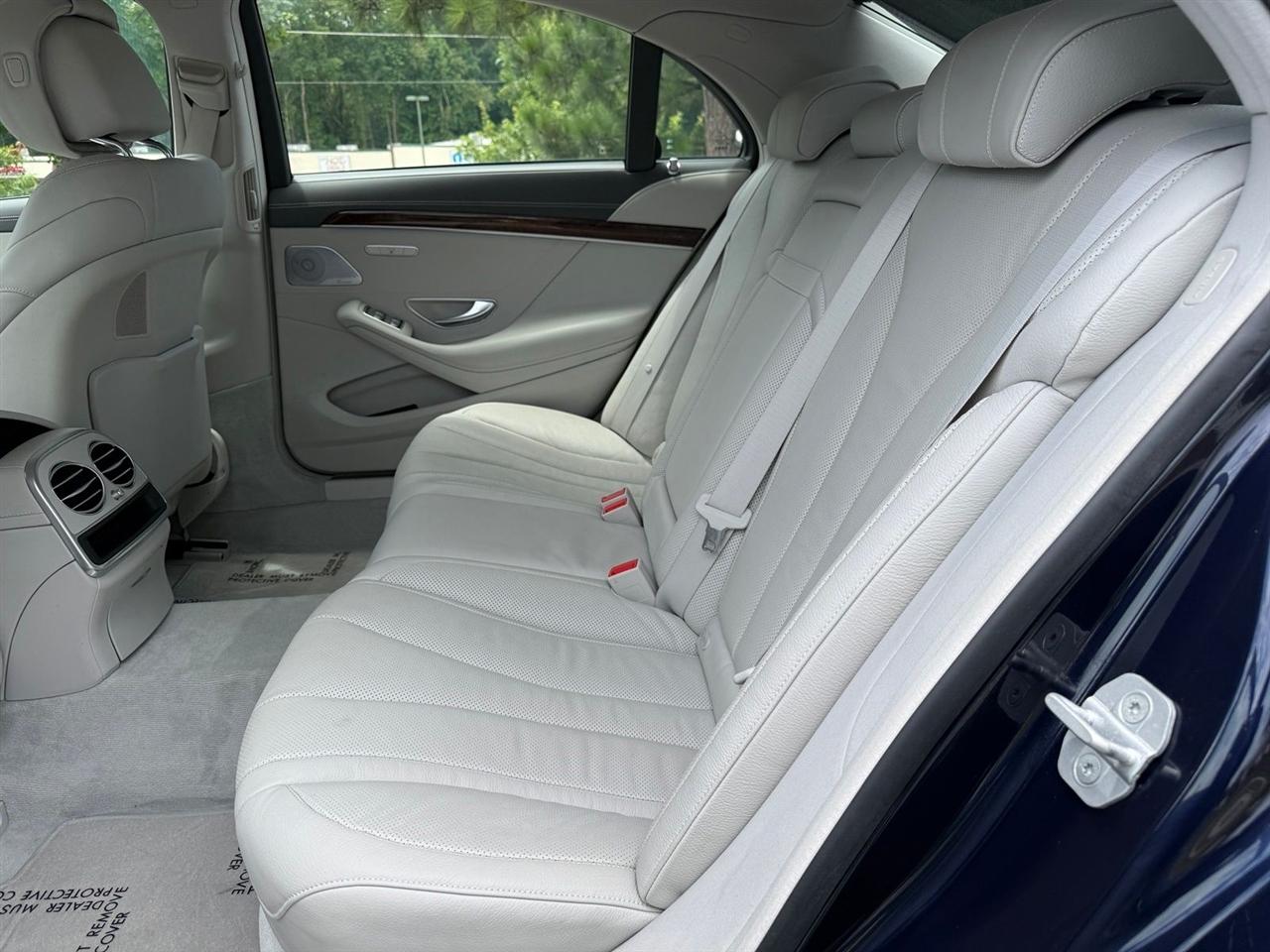 Mercedes-Benz S-Class  2015