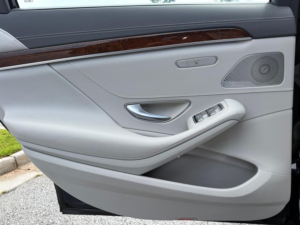 Mercedes-Benz S-Class  2015