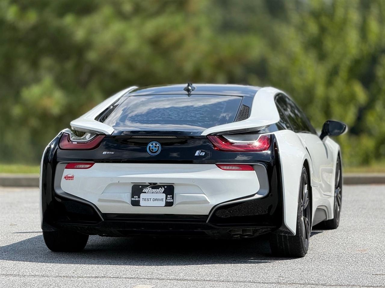 BMW i8  2016