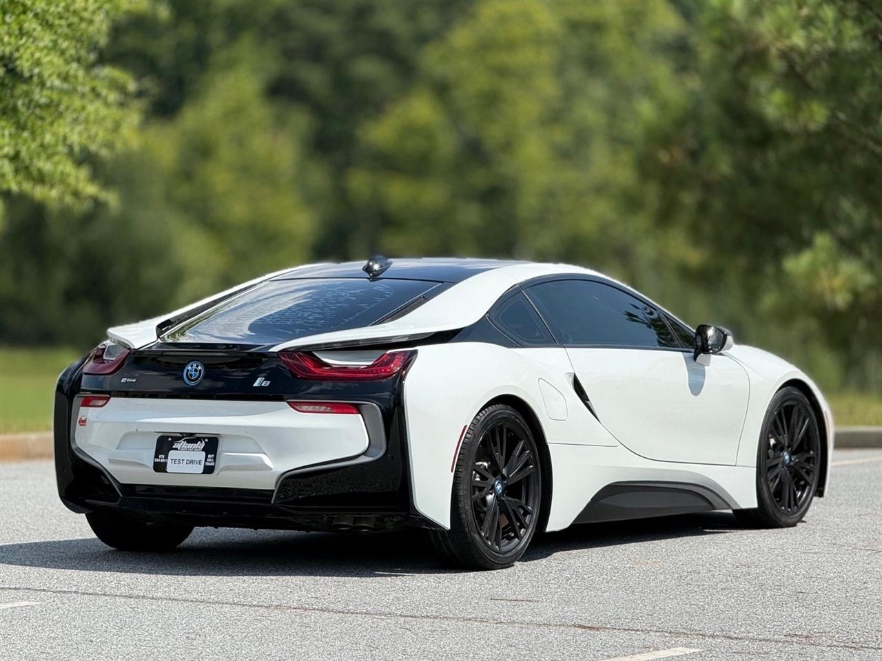 BMW i8  2016