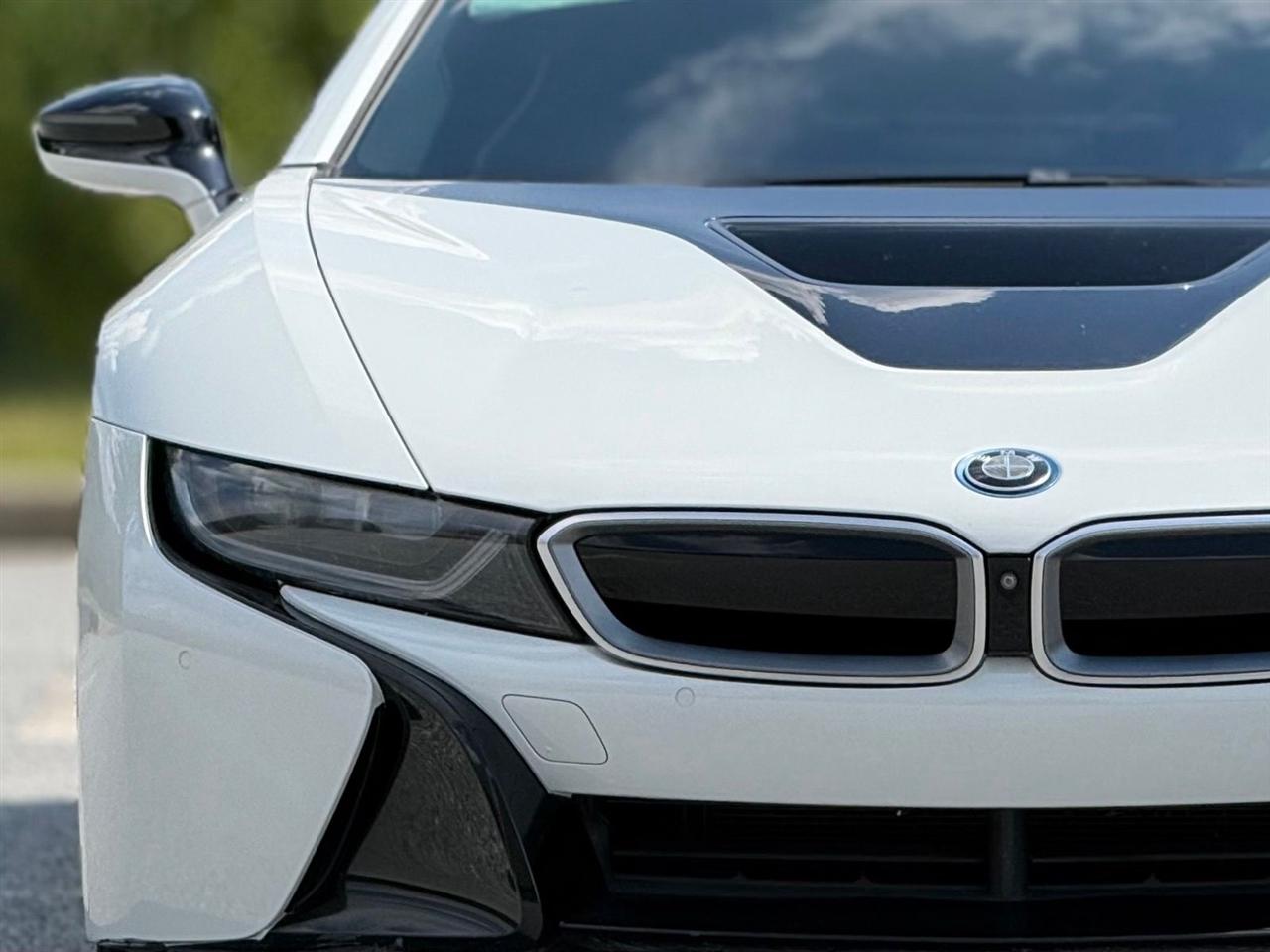 BMW i8  2016