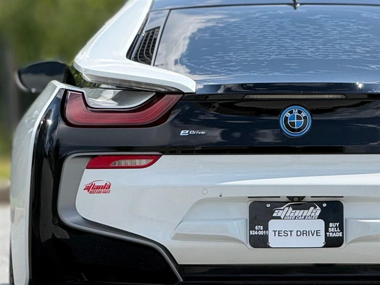 BMW i8  2016