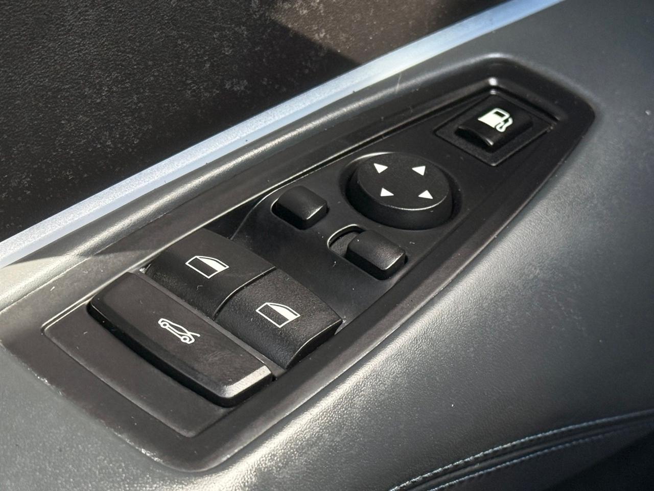 BMW i8  2016