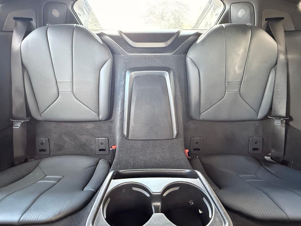 BMW i8  2016