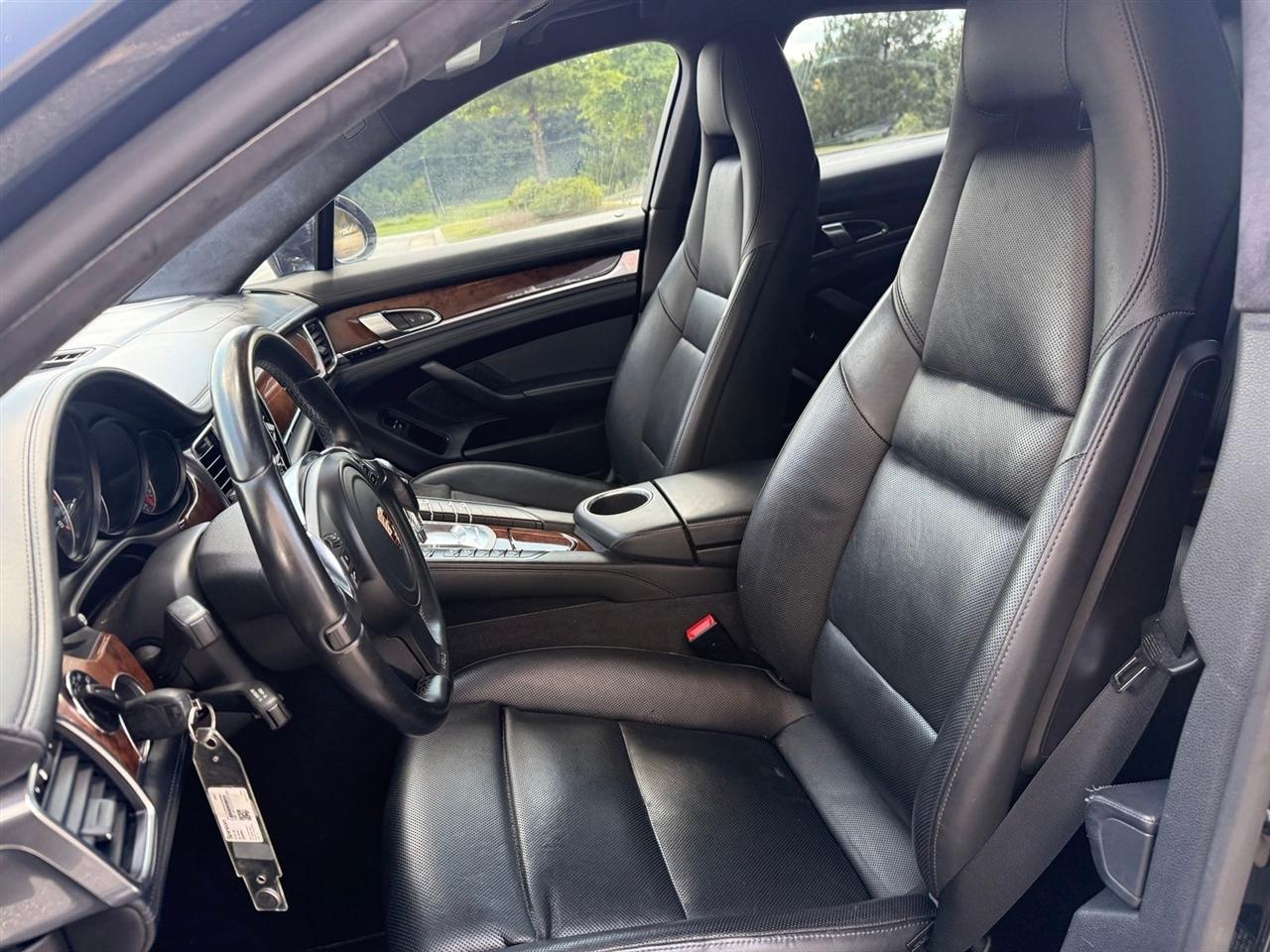 Porsche Panamera  2014