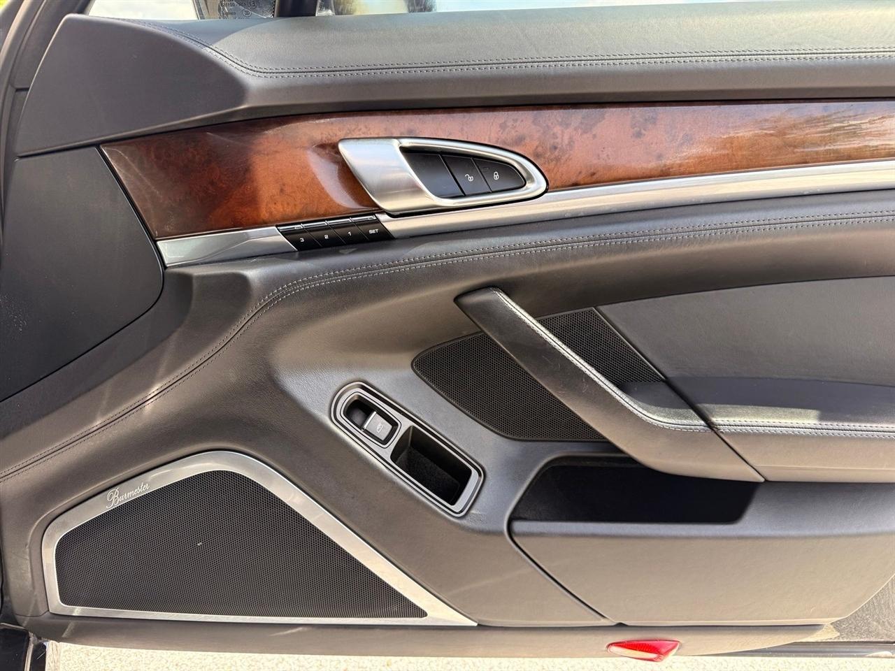Porsche Panamera  2014