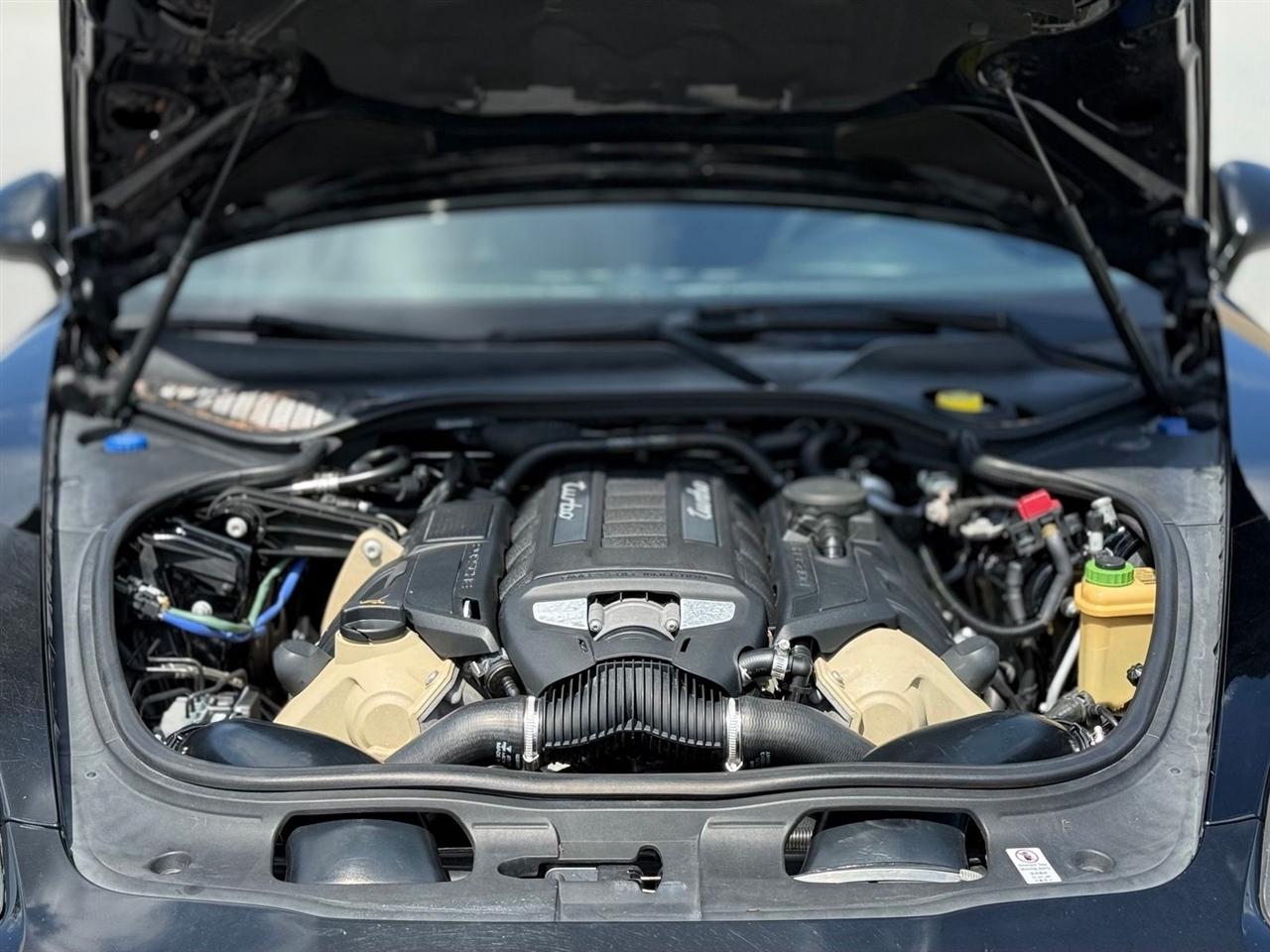 Porsche Panamera  2014