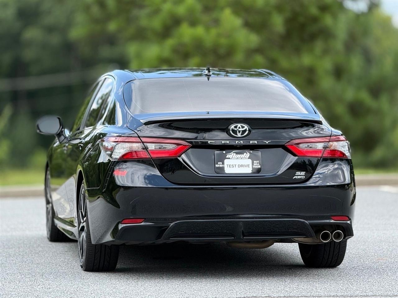 Toyota Camry  2021