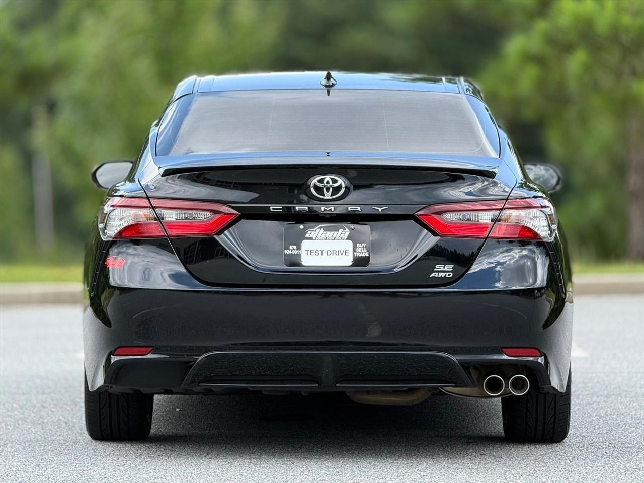 Toyota Camry  2021