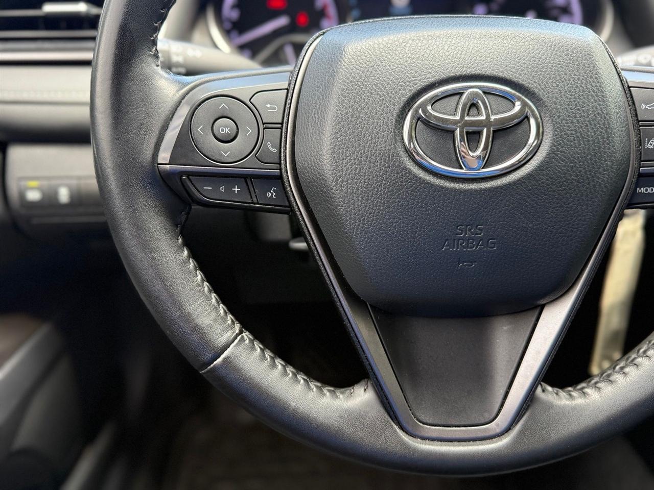 Toyota Camry  2021