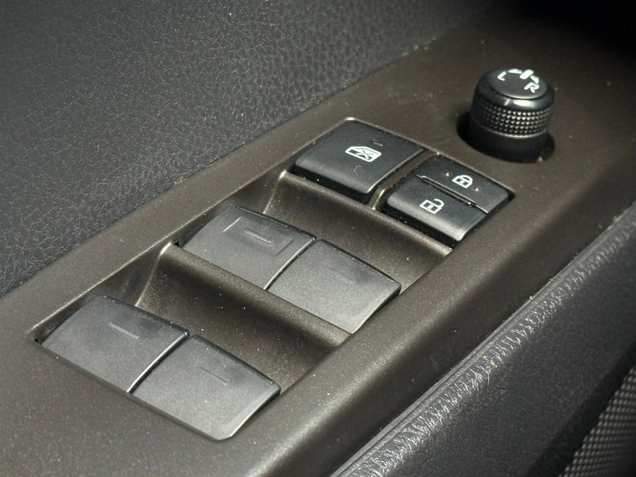 Toyota Camry  2021