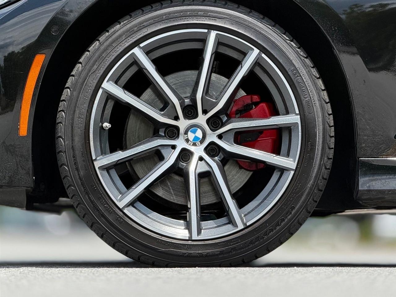 BMW 3 Series  2019