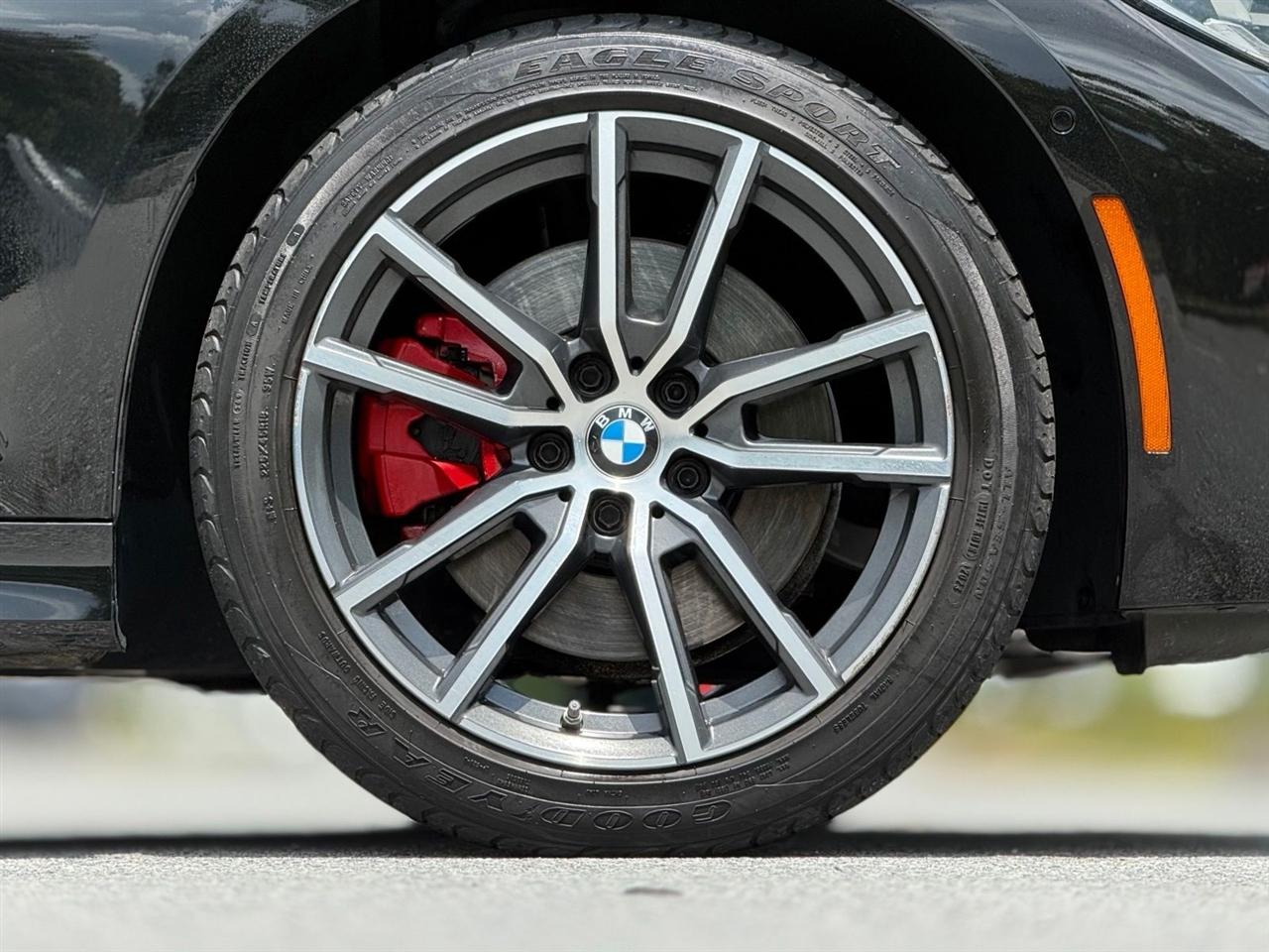 BMW 3 Series  2019