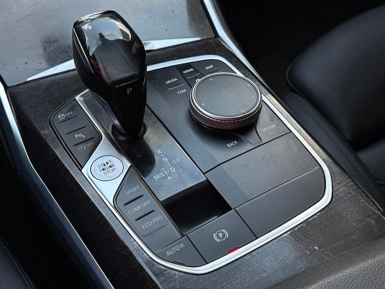 BMW 3 Series  2019