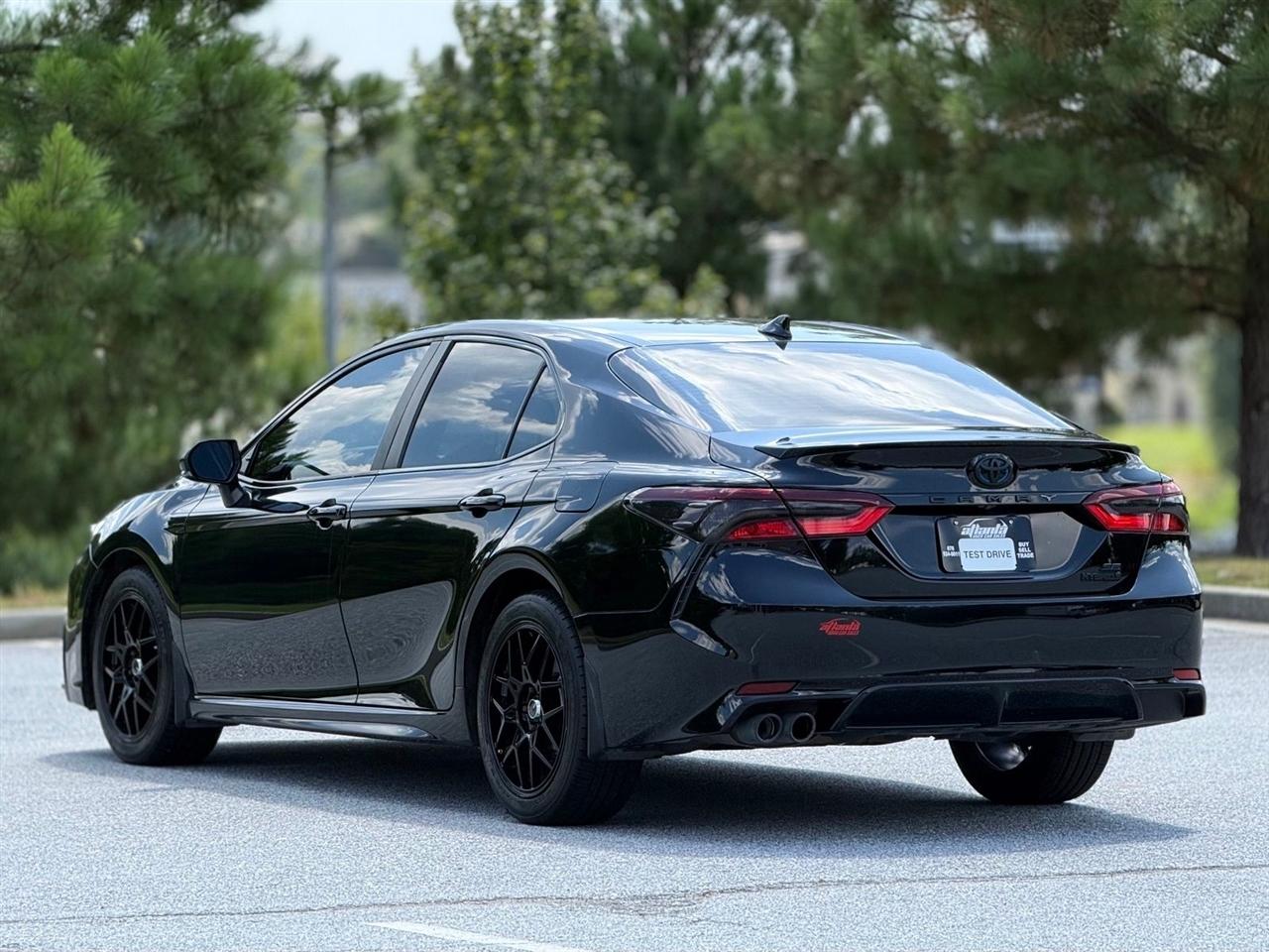 Toyota Camry  2023
