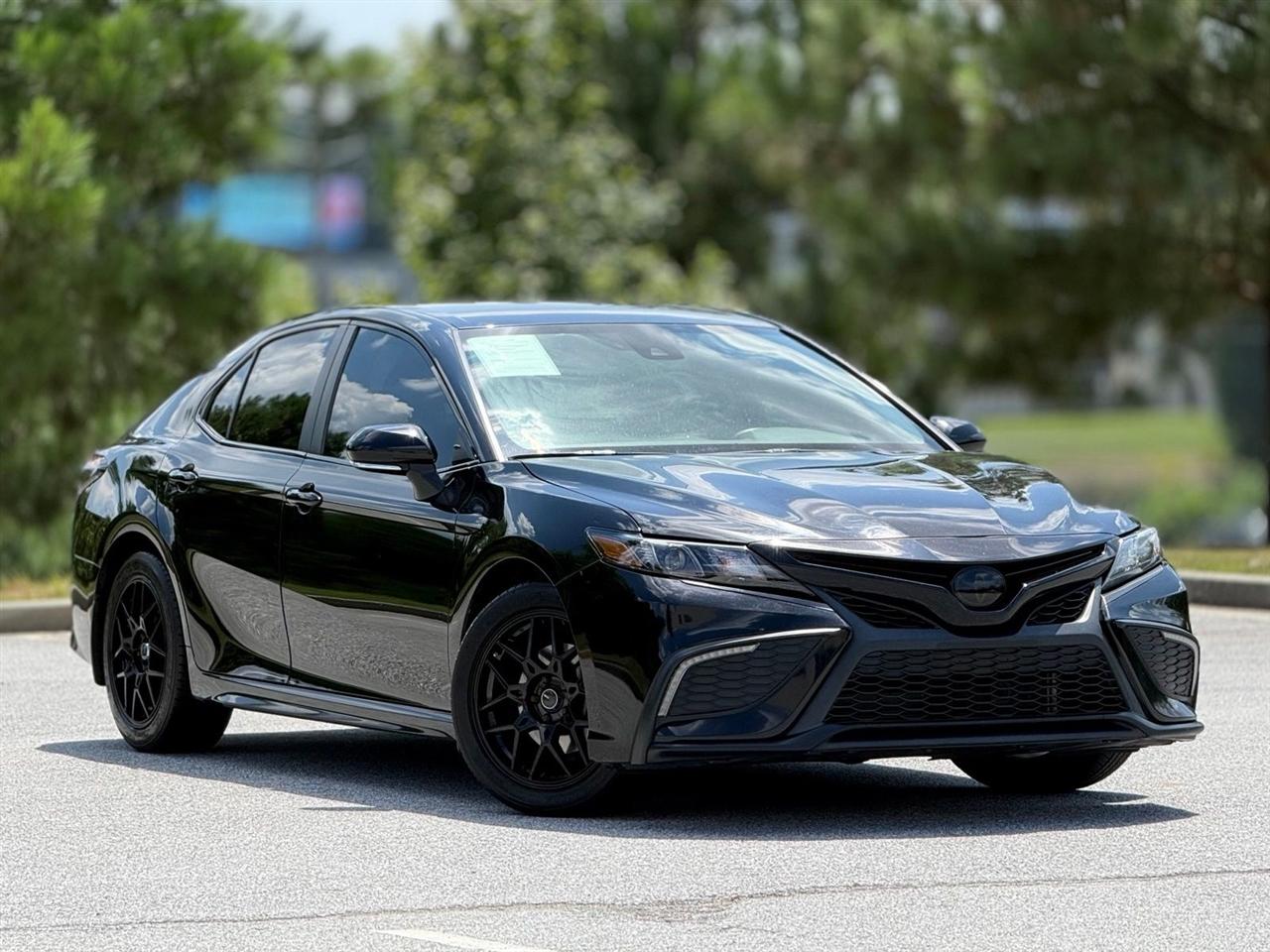 Toyota Camry  2023