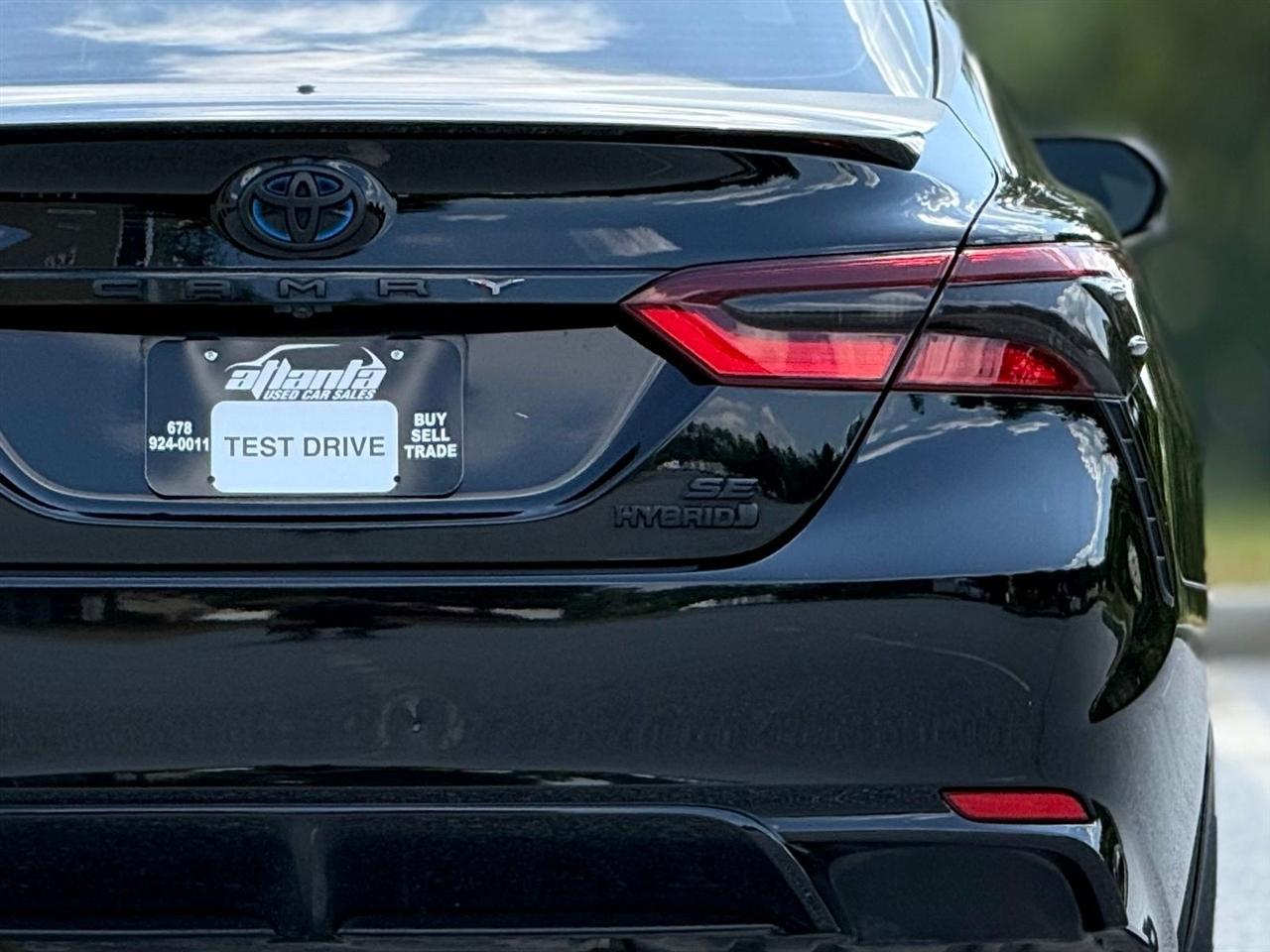 Toyota Camry  2023