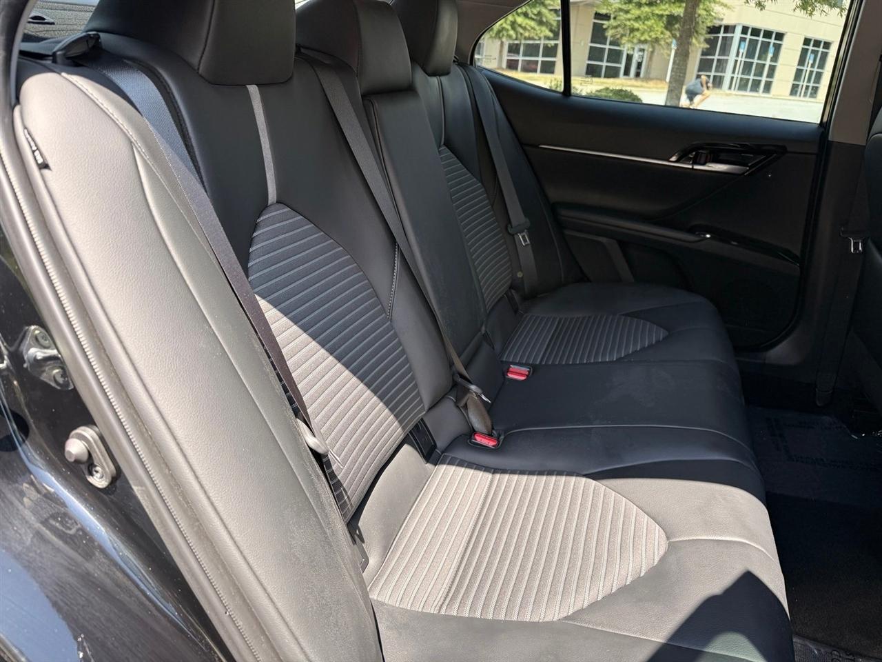 Toyota Camry  2023