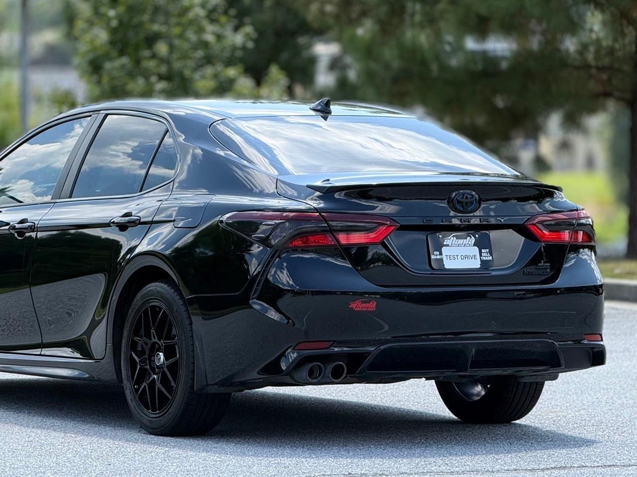 Toyota Camry  2023