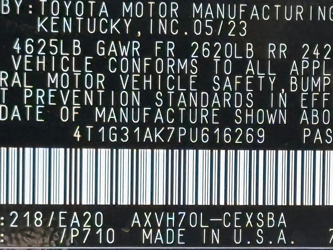 Toyota Camry  2023