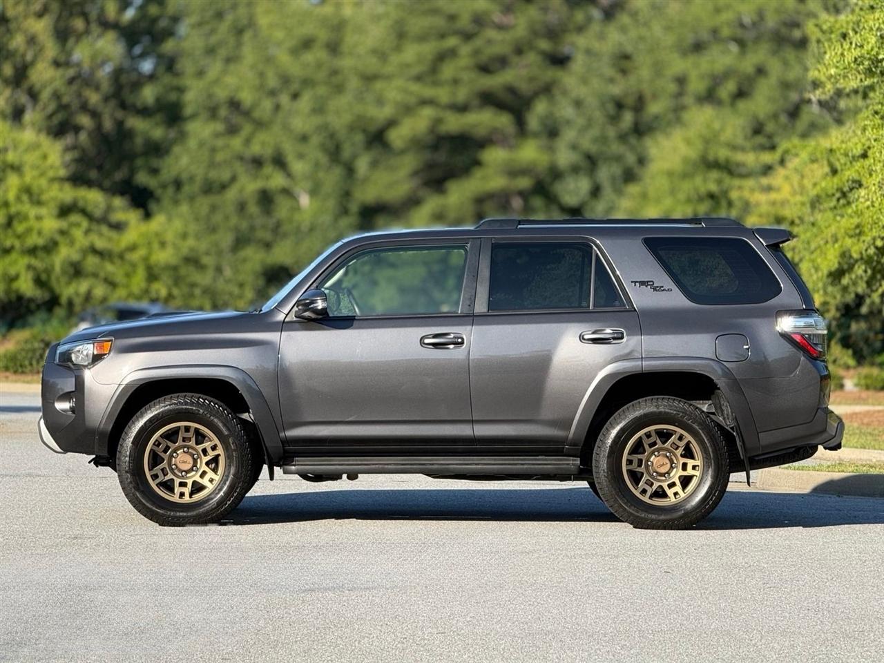 Toyota 4Runner  2020