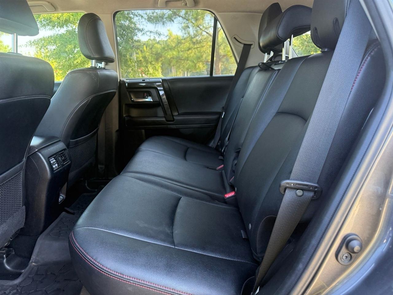 Toyota 4Runner  2020