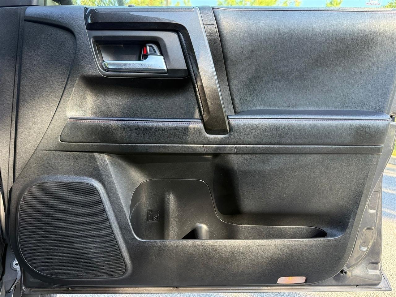 Toyota 4Runner  2020
