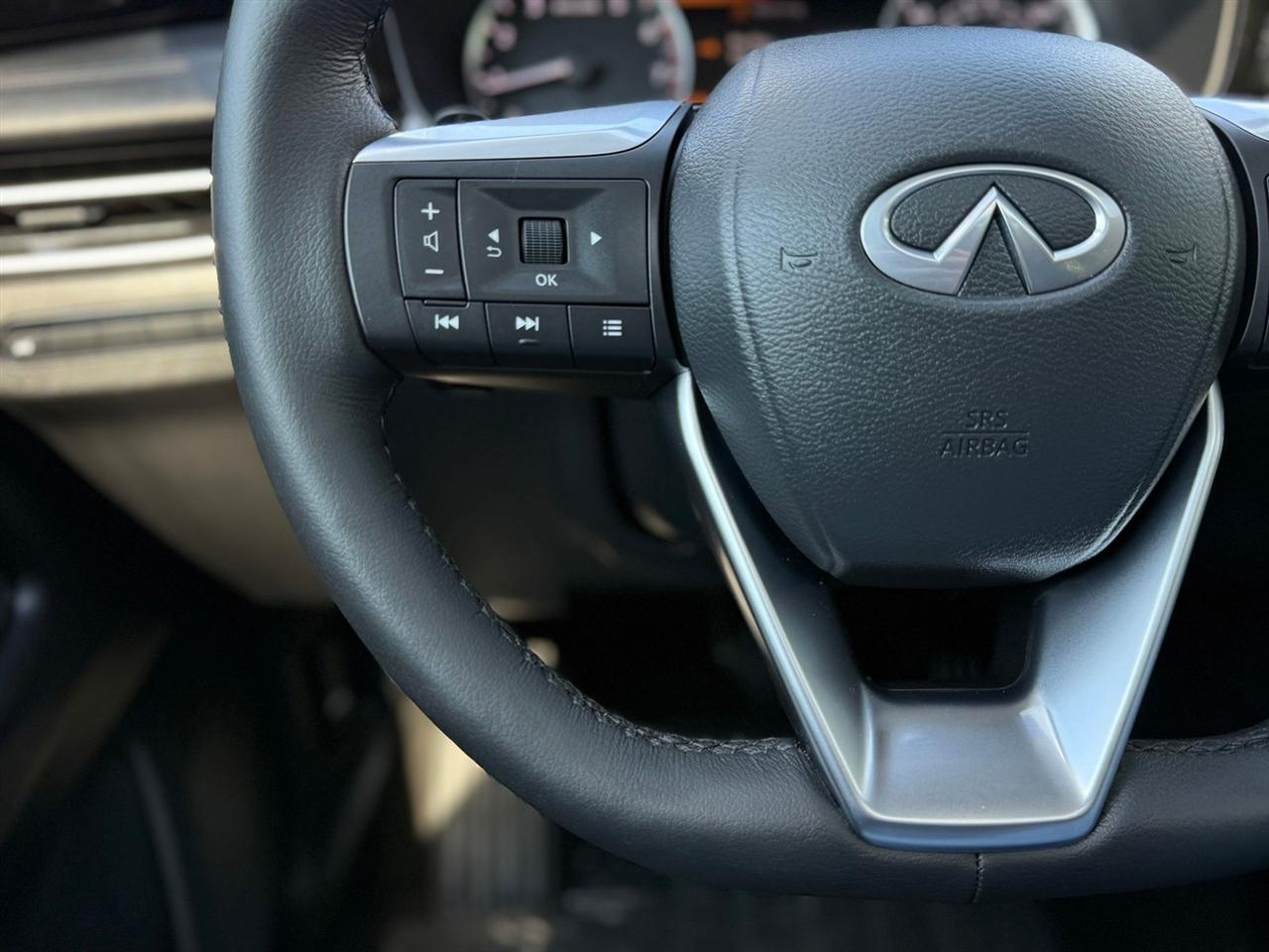 Infiniti QX60  2025