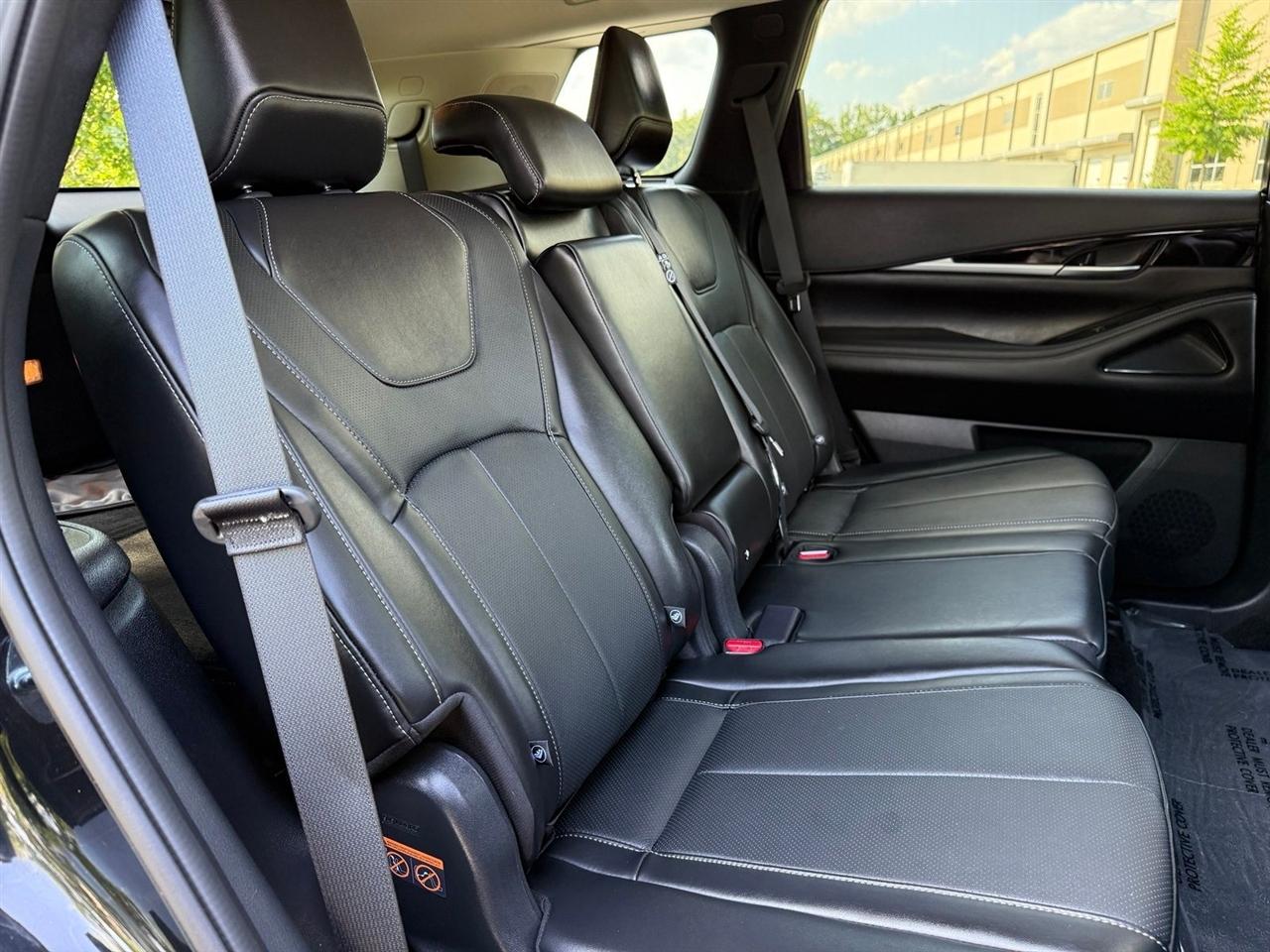 Infiniti QX60  2025