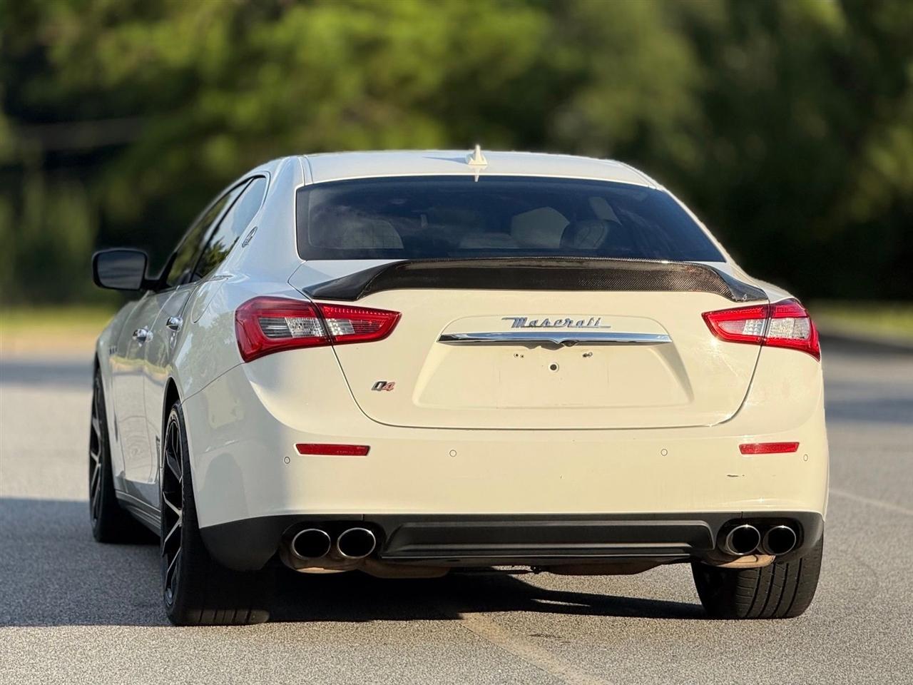Maserati Ghibli  2014