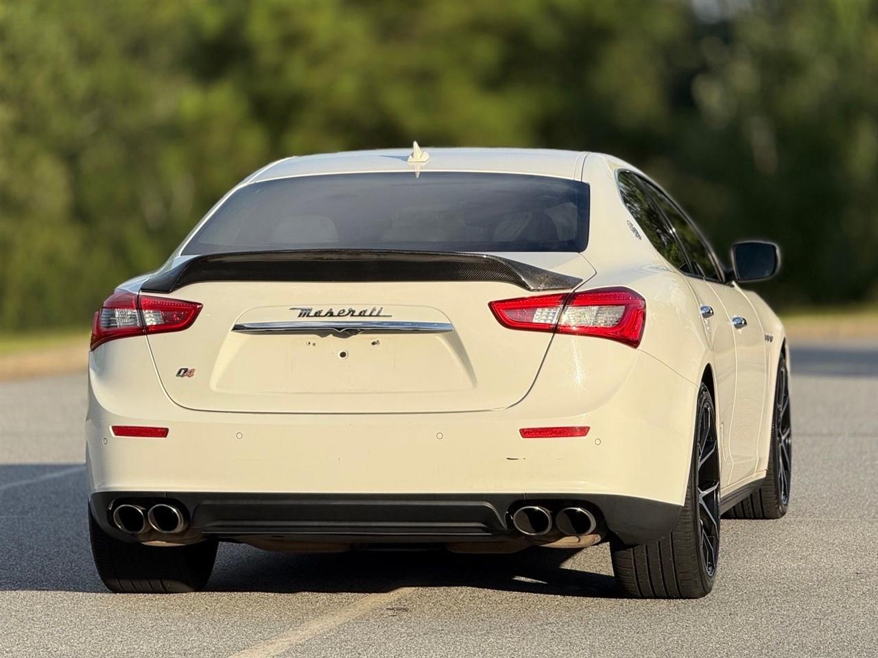 Maserati Ghibli  2014