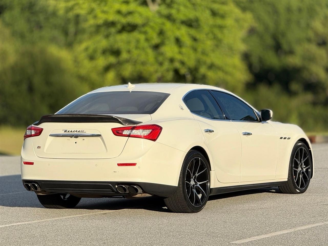 Maserati Ghibli  2014