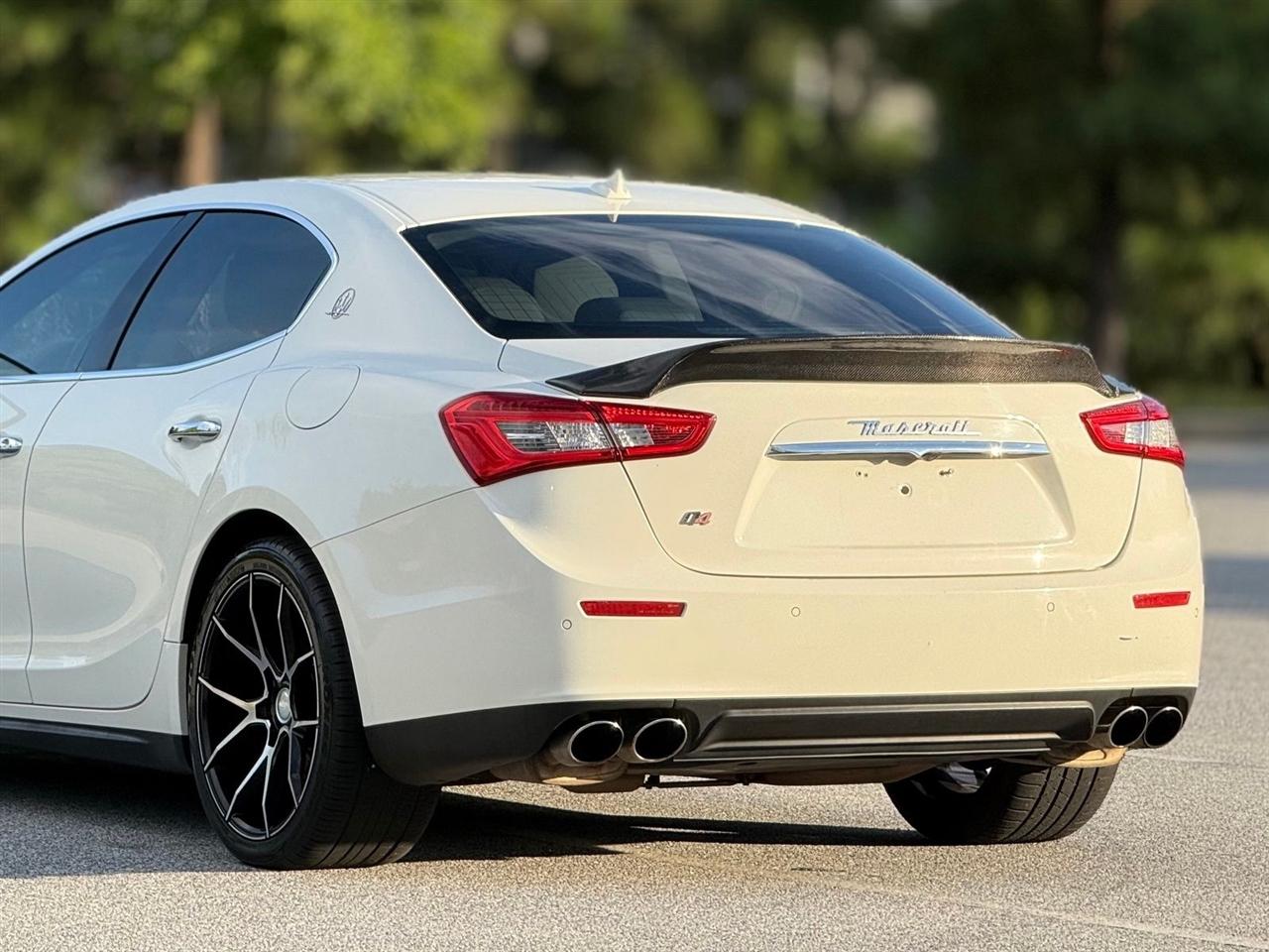 Maserati Ghibli  2014