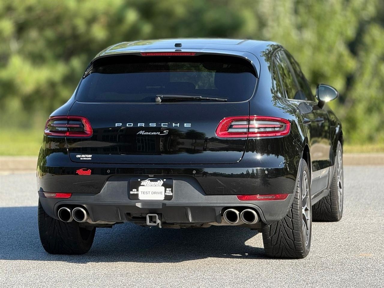 Porsche Macan  2018