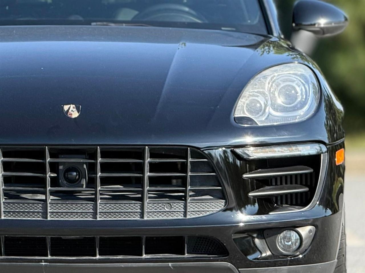 Porsche Macan  2018