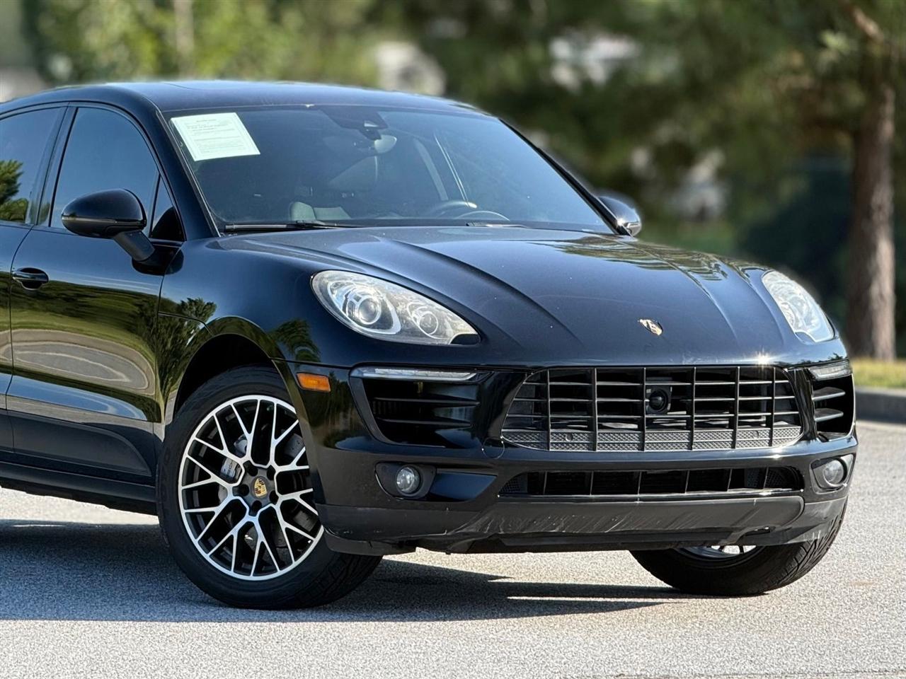 Porsche Macan  2018